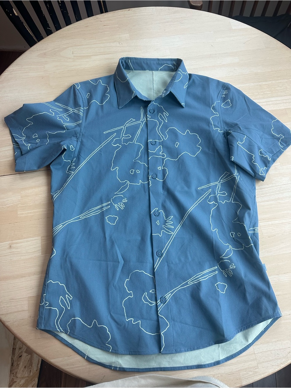 Lululemon Airing Easy Short Sleeve Button Down Shirt - Size Small